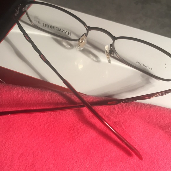 Hanae Mori Rare Titanium Rose Glasses. Nose pads. Never owned.